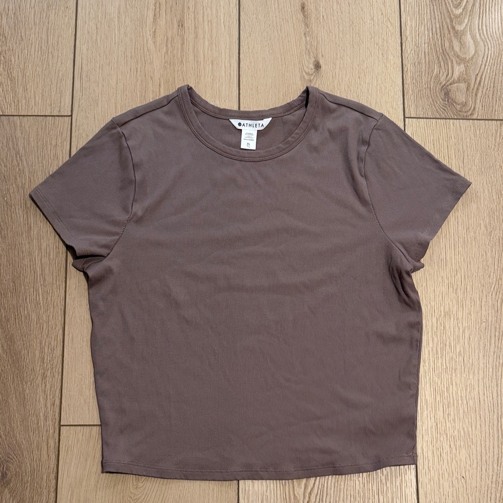 Athleta Women's signature rib cropped Tee XL worn once